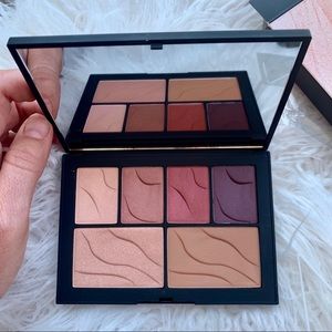 All-in-one NARS face palette in ‘Hot Nights’